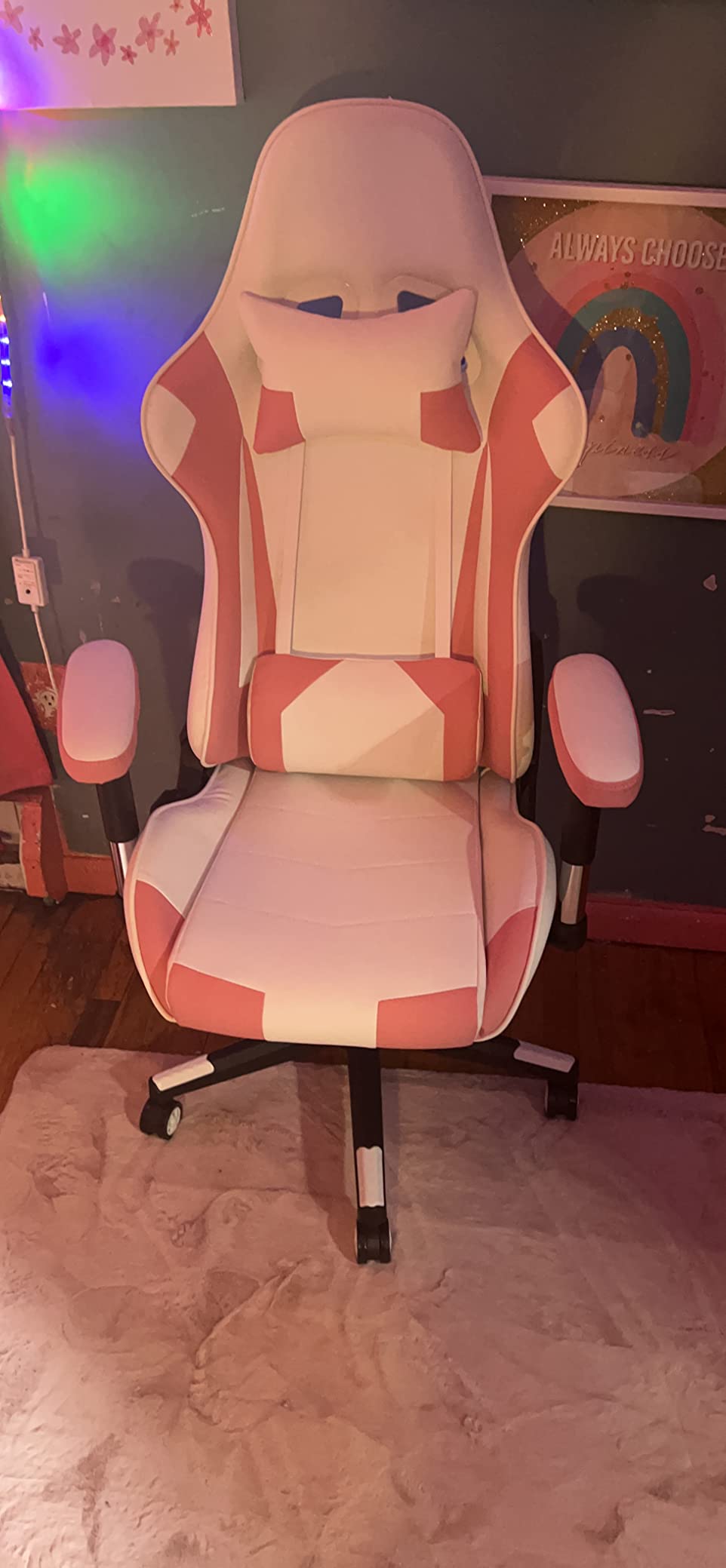 Customer's chair, attachment 1 by Tawanna Edmonds