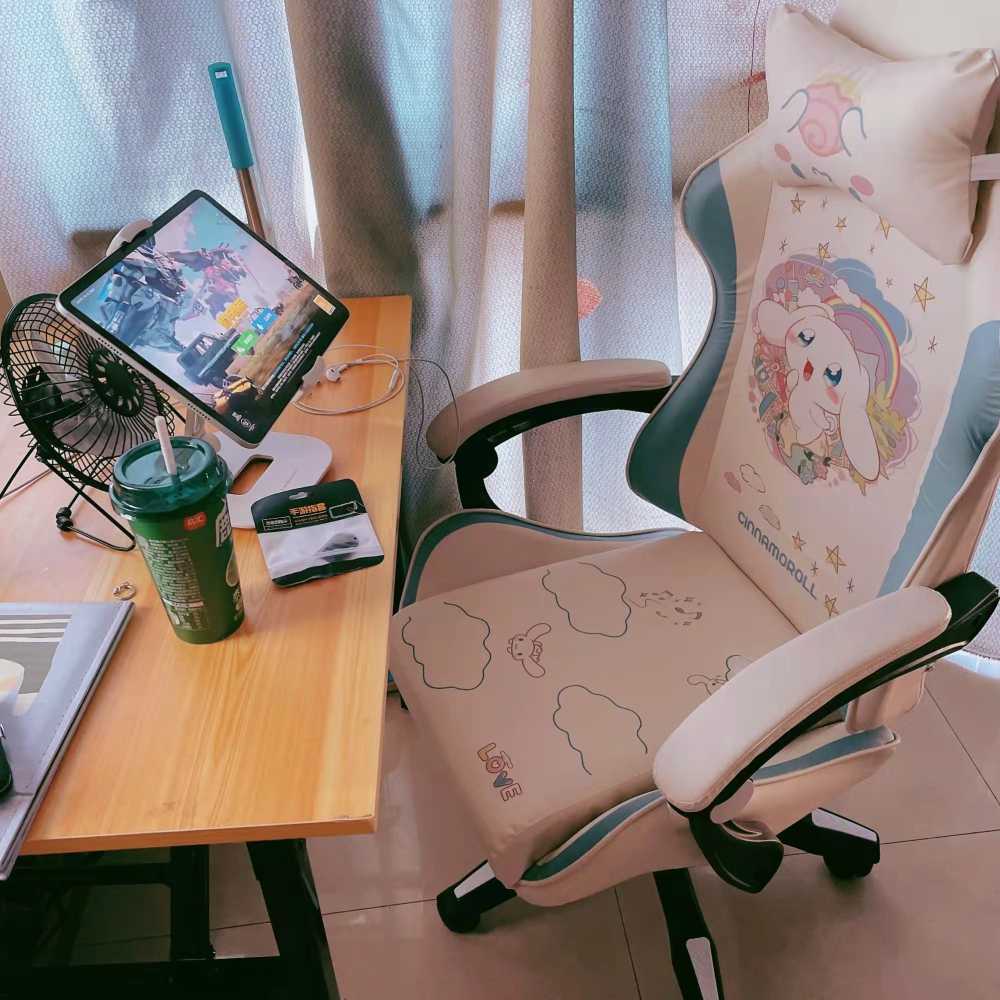 Customer's chair, attachment 4 by LunaEclipse