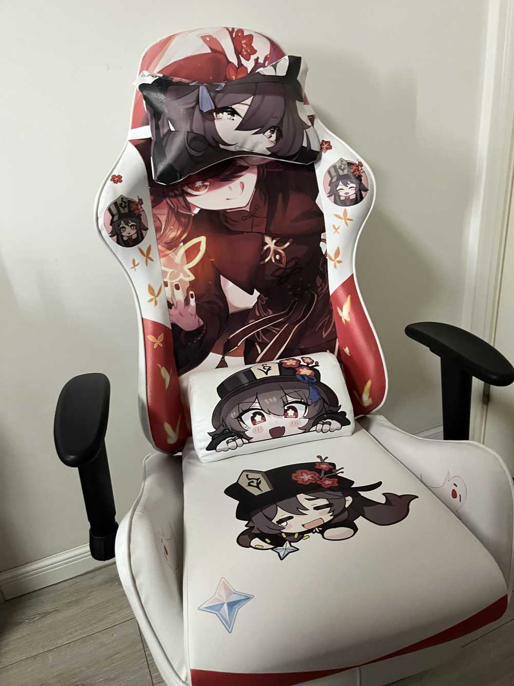 Customer's chair, attachment 1 by TechNinja21