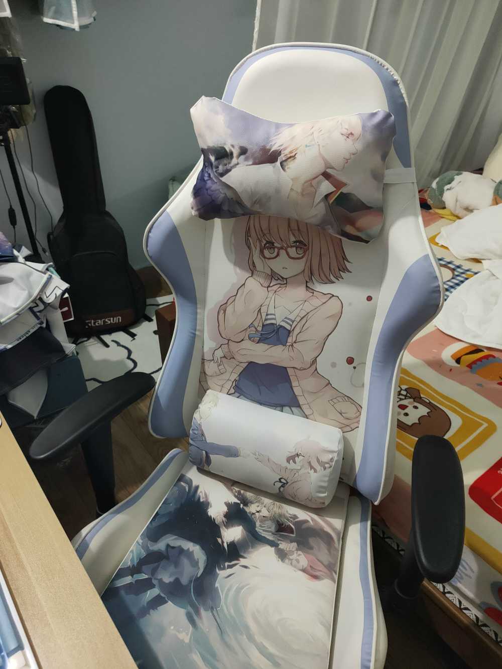 Customer's chair, attachment 1 by YogaWarrior77