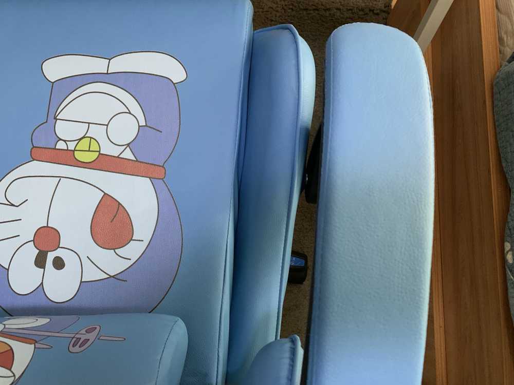 Customer's chair, attachment 2 by Dreamer23