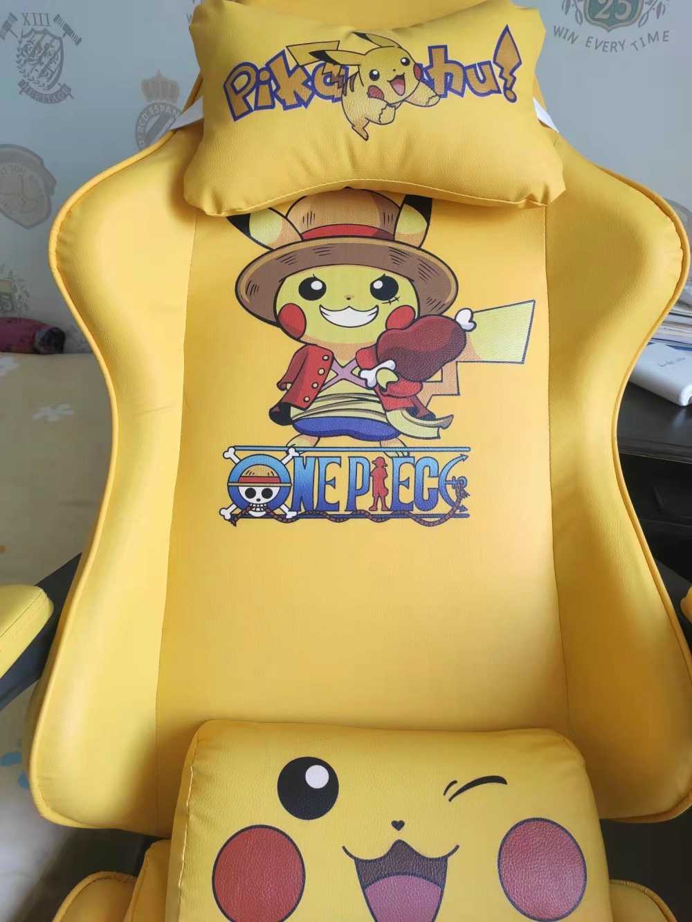 Customer's chair, attachment 2 by MountainClimber