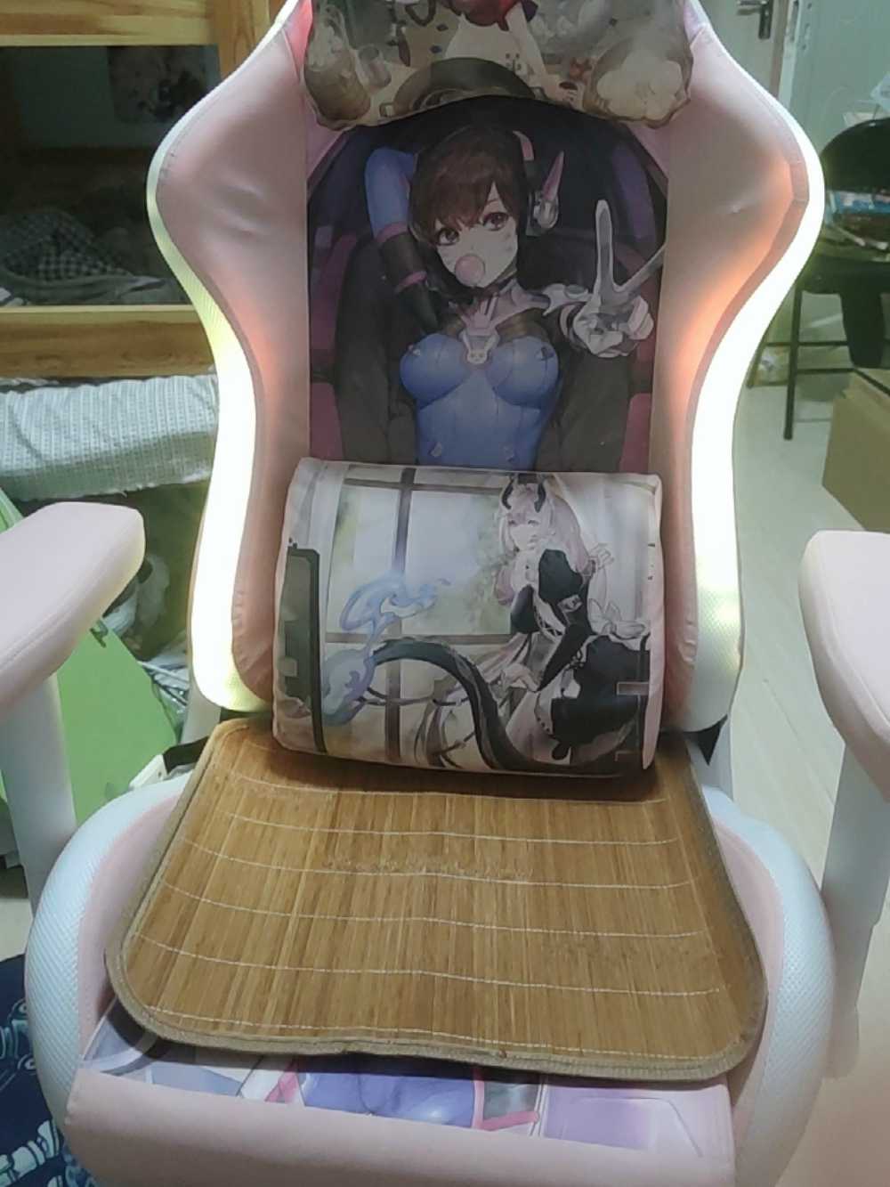 Customer's chair, attachment 3 by MusicComposer34