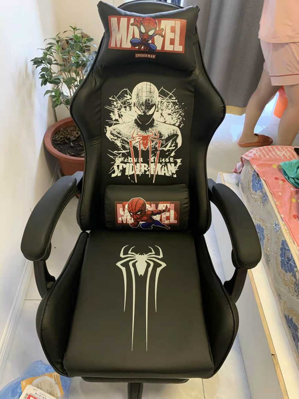 Customer's chair, attachment 2 by BirdWatchMaster