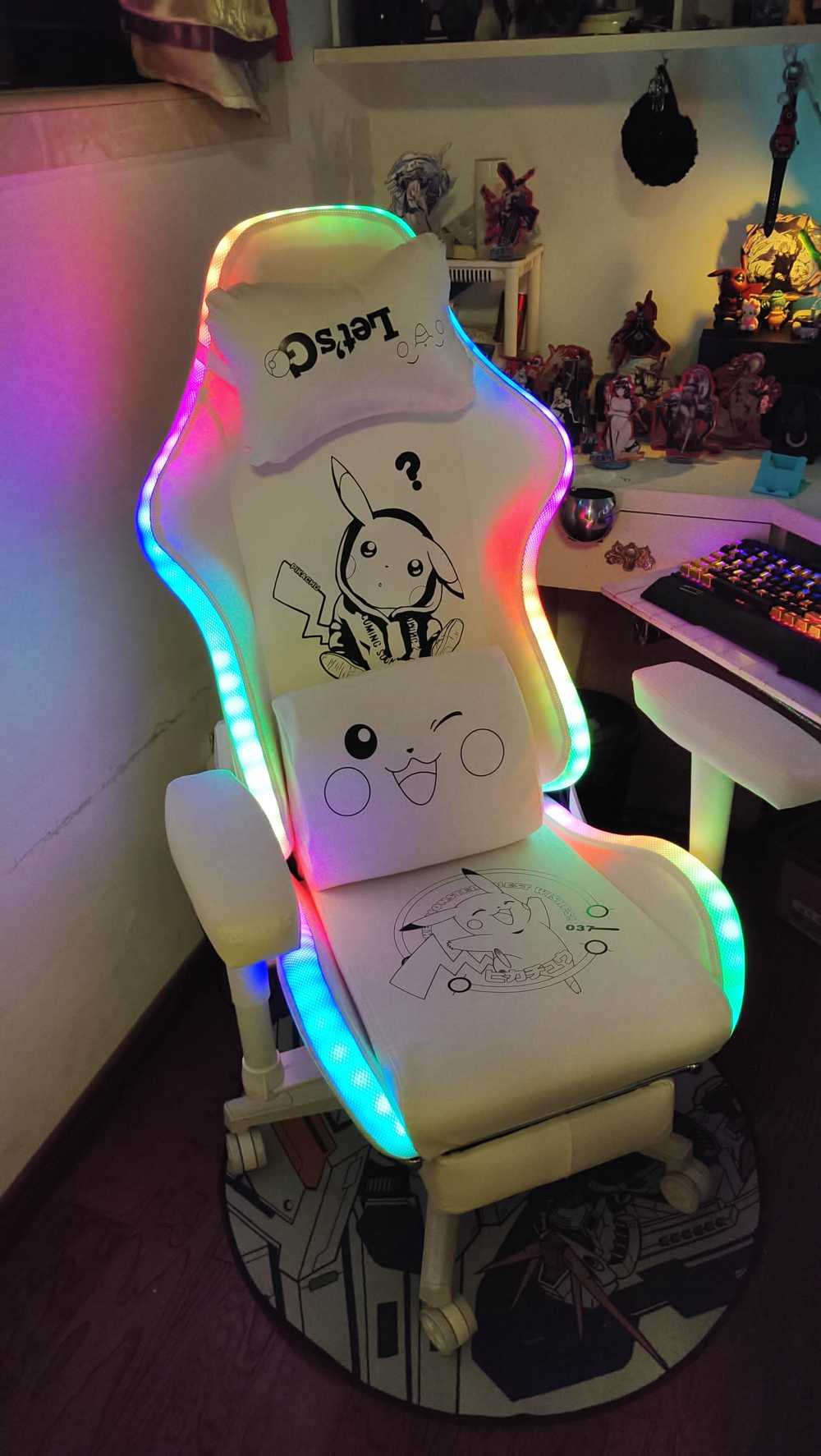 Customer's chair, attachment 3 by Forrest